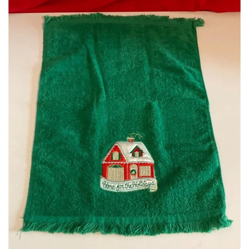 6 Christmas Finger Towel Set Embroidered Applique Holiday Winter Home Vintage